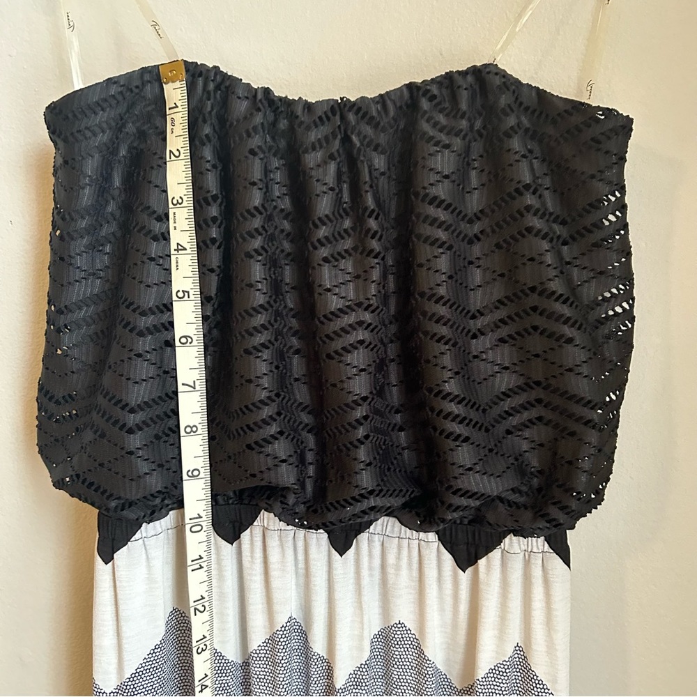 Trixxi Chevron Stretchy Maxi Dress - Picture 5 of 11